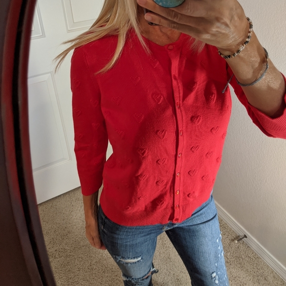 Cable and Guage ❤️ heart sweater